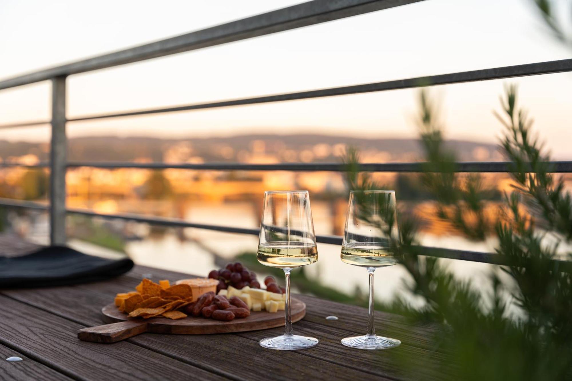 Penthouse Wohnung Mit Schoenem Moselblick In Metternich Koblenz (Rhineland-Palatinate) Exterior foto