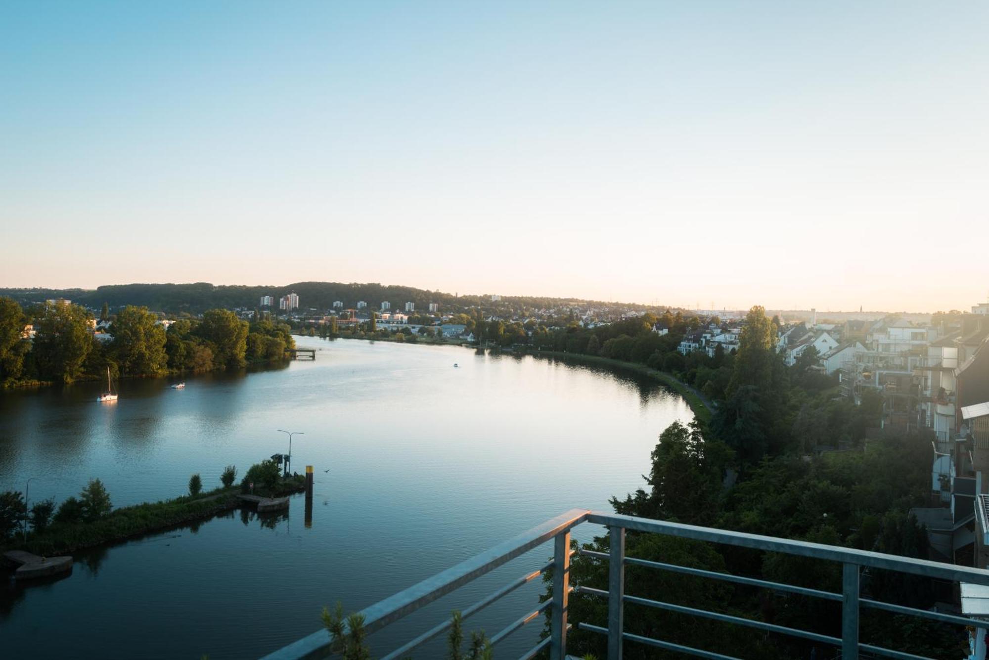 Penthouse Wohnung Mit Schoenem Moselblick In Metternich Koblenz (Rhineland-Palatinate) Exterior foto
