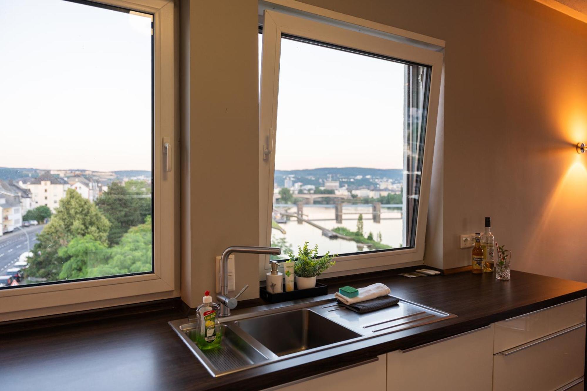 Penthouse Wohnung Mit Schoenem Moselblick In Metternich Koblenz (Rhineland-Palatinate) Exterior foto